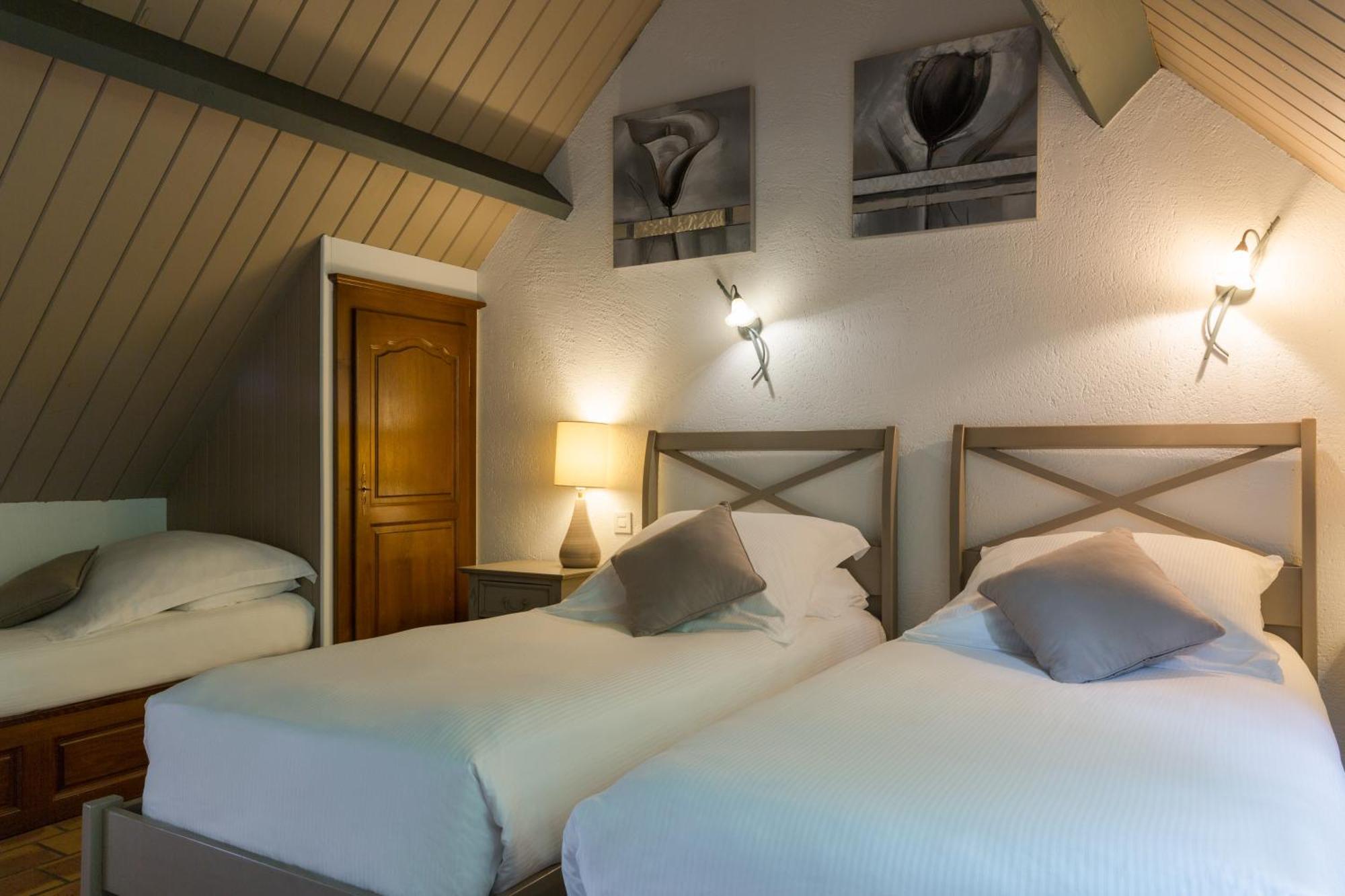 L'Oree Des Chenes, The Originals Relais La Ferte-Saint-Aubin Bagian luar foto